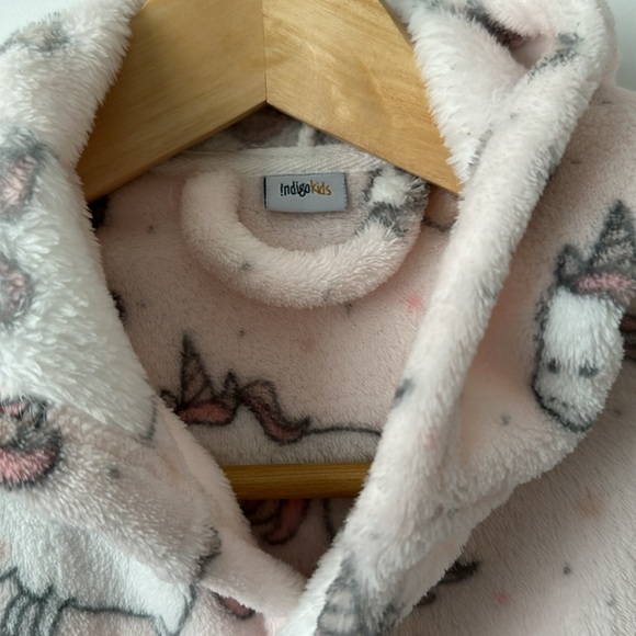 Hooded Unicorn Plush Robe - Picture 2 of 5